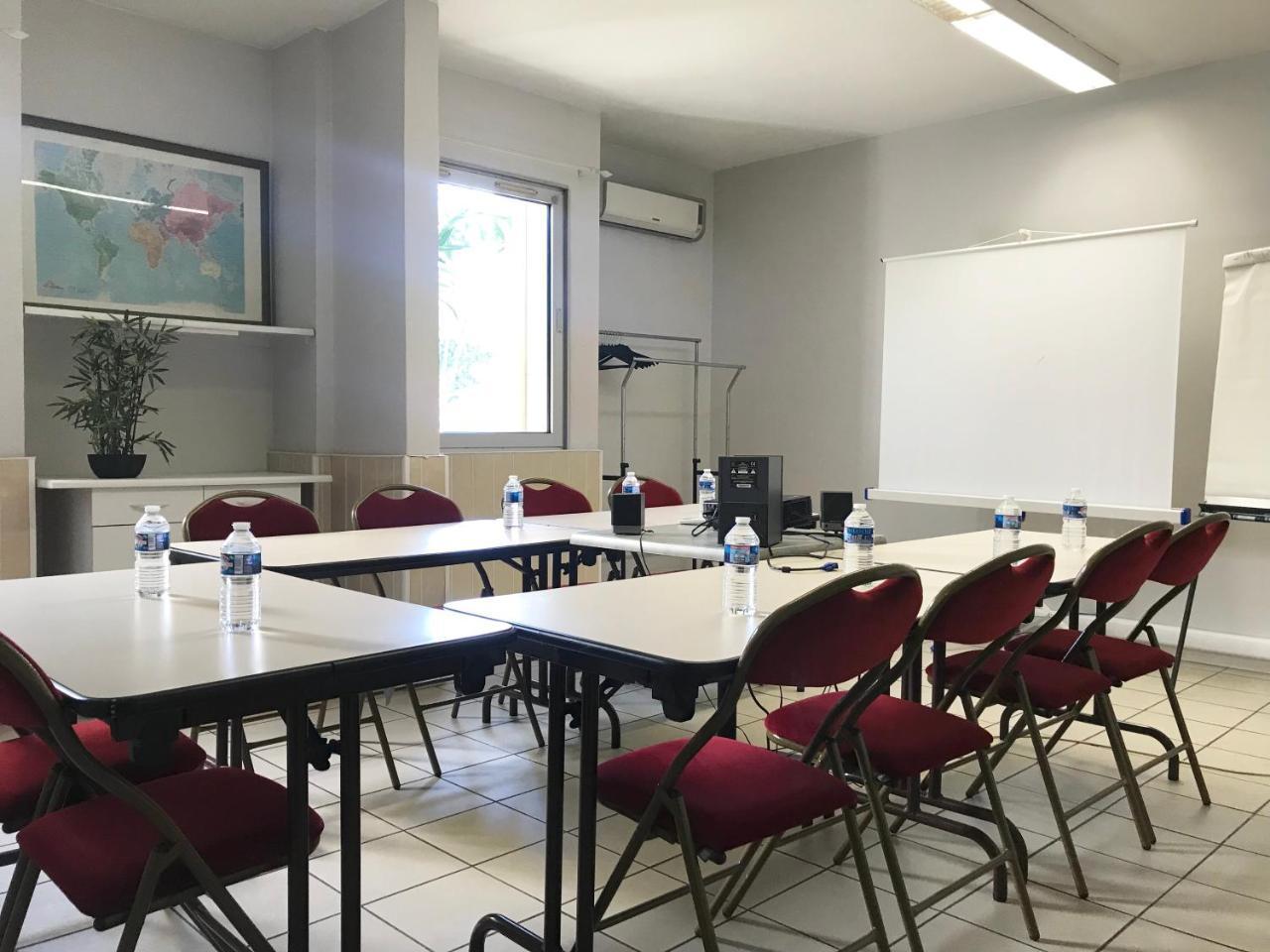 Kyriad Martigues Sud Kültér fotó